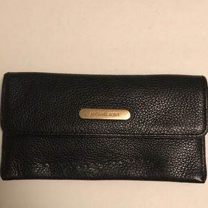 Black wallet